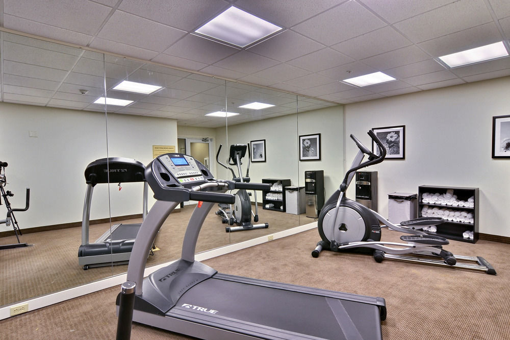 Sleep Inn & Suites Moundsville - Wheeling Exteriör bild