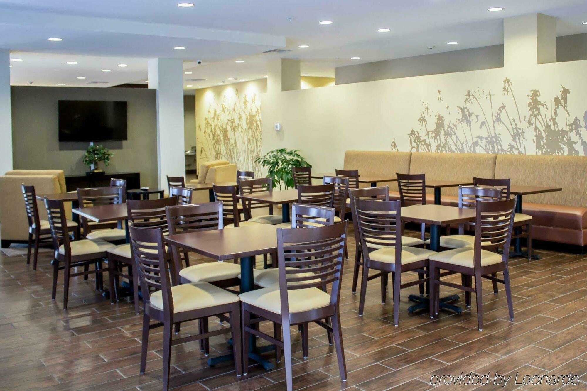 Sleep Inn & Suites Moundsville - Wheeling Exteriör bild